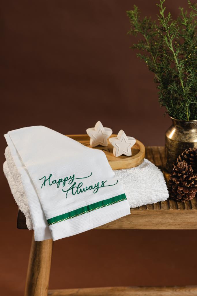 Guest Towel Happy Always Green + Jabones Estrella